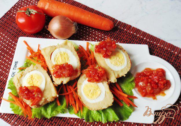 фото рецепта: Картофельные зразы с яйцом и карамелизированными овощами