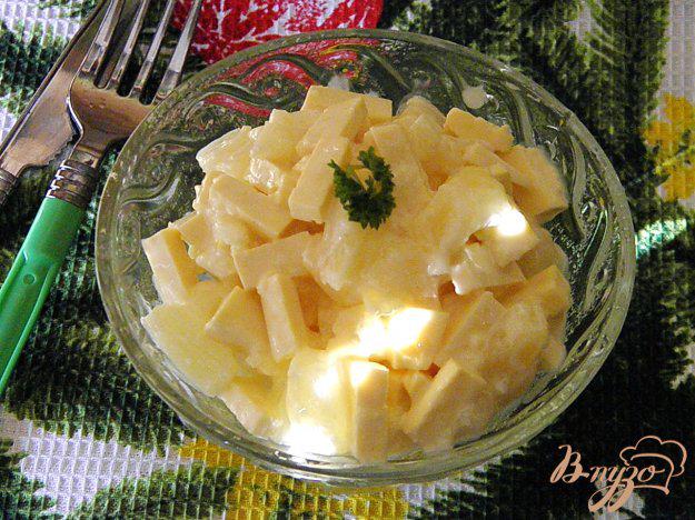 фото рецепта: Салат с ананасами