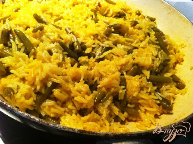 фото рецепта: Острый рис со спаржевой фасолью на гарнир