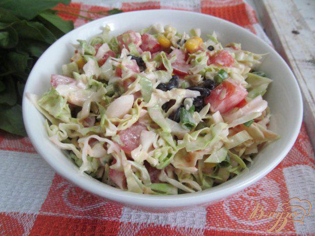 фото рецепта: Овощной салат с фасолью и кукурузой