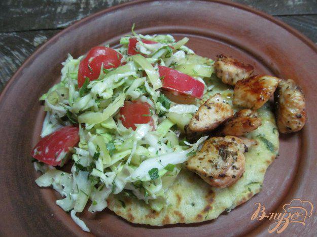 фото рецепта: Мексиканский пряный салат с курицей и овощами