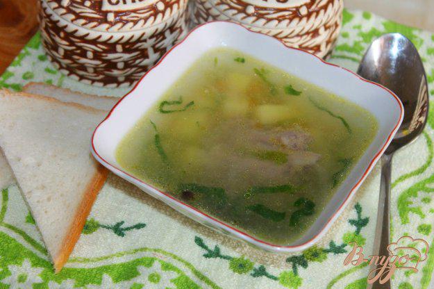 фото рецепта: Картофельный суп со шпинатом и свиными ребрами
