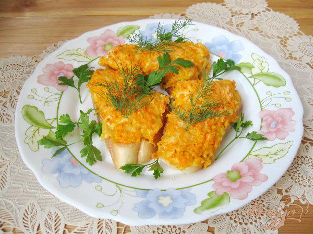 фото рецепта: Гренки с морковью и сыром
