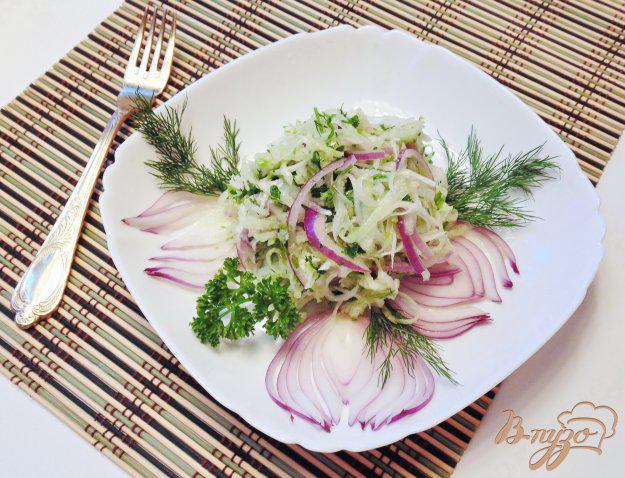фото рецепта: Салат из белой и зеленой редьки