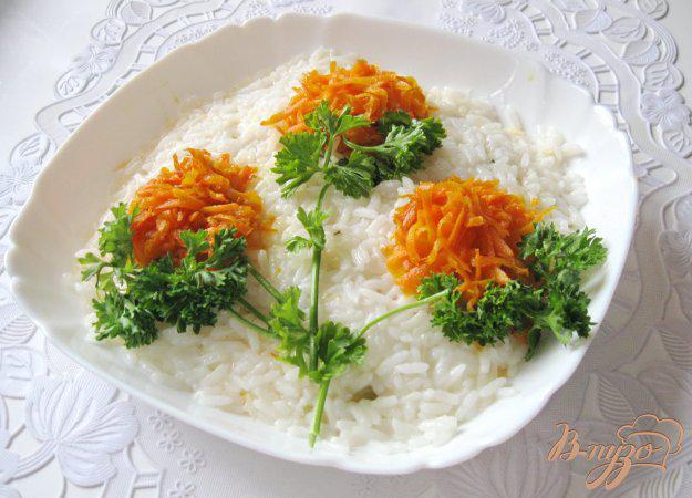 фото рецепта: Салат  с рисом и яйцами