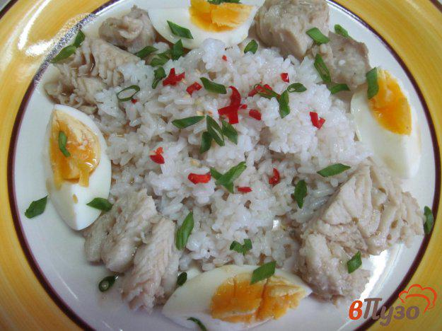 фото рецепта: Салат из рыбы с рисом