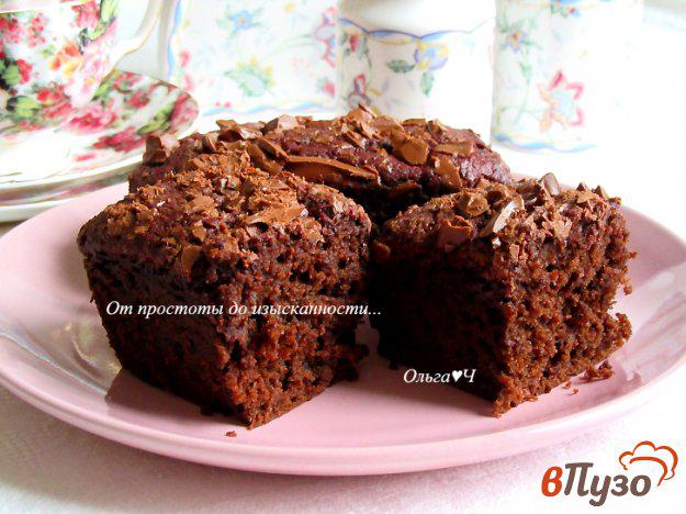 фото рецепта: Сметанные свекольно-шоколадные кексы