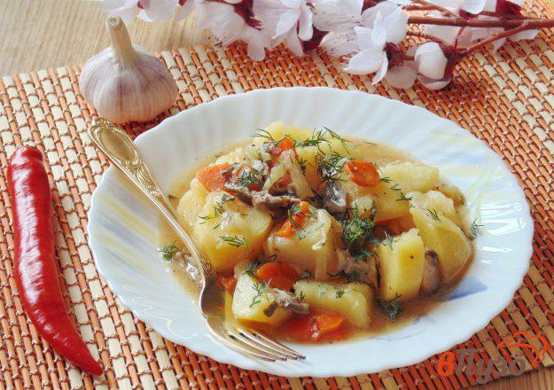 фото рецепта: Картофель с капустой и грибами