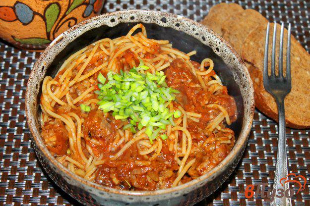 фото рецепта: Спагетти со свининой в томатном соусе