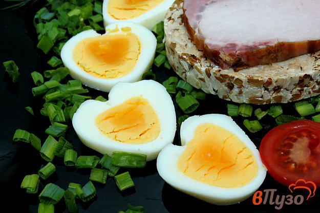 фото рецепта: Яйцо *сердечное* для романтического ужина