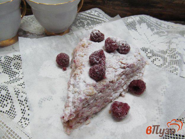 фото рецепта: Пирожные со сливочным кремом и ягодами