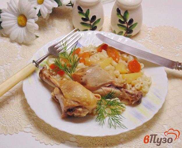 фото рецепта: Куриные голени с ананасами в соусе