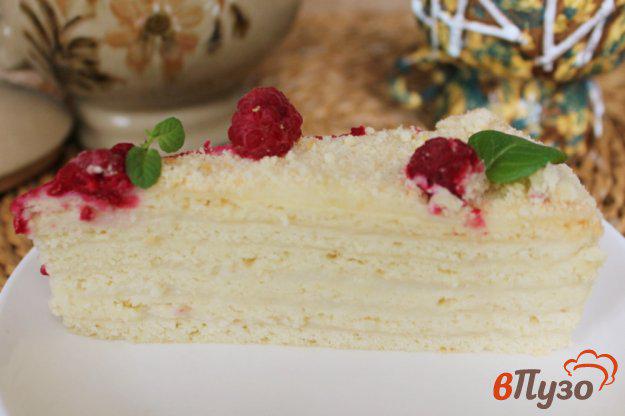 фото рецепта: Песочный торт с ванильным кремом