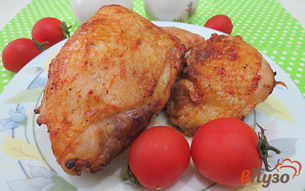 фото рецепта: Куриные бёдра на сковороде гриль-газ
