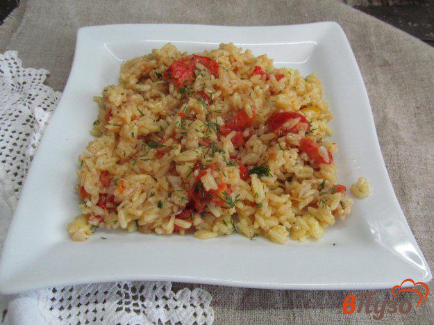 фото рецепта: Рис с куркумой и помидором