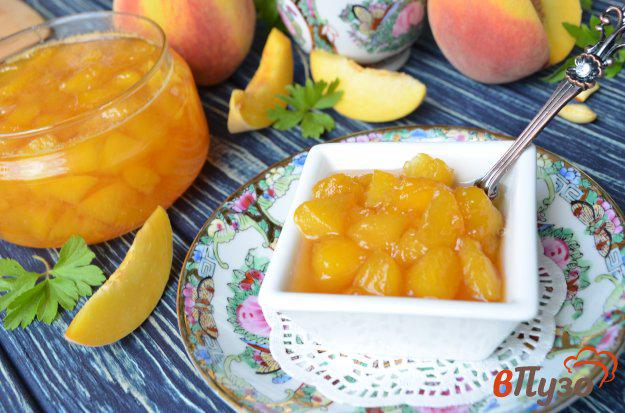 фото рецепта: Варенье из персиков с апельсинами