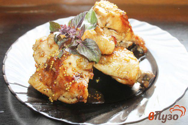 фото рецепта: Жареная курица в медово - горчичном соусе