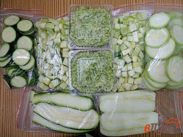 фото рецепта: Заморозка кабачков и цукини на зиму