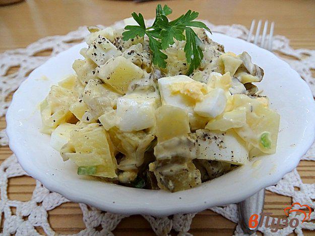 фото рецепта: Картофельный салат с сельдереем