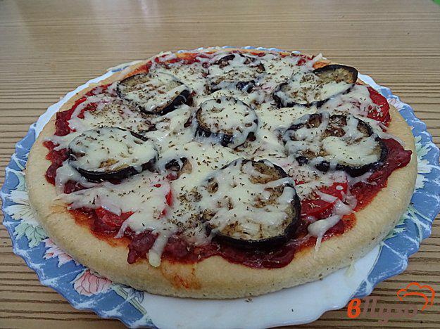 фото рецепта: Пицца с баклажанами на готовой основе