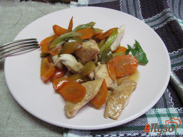 фото рецепта: Куриная грудка с овощами