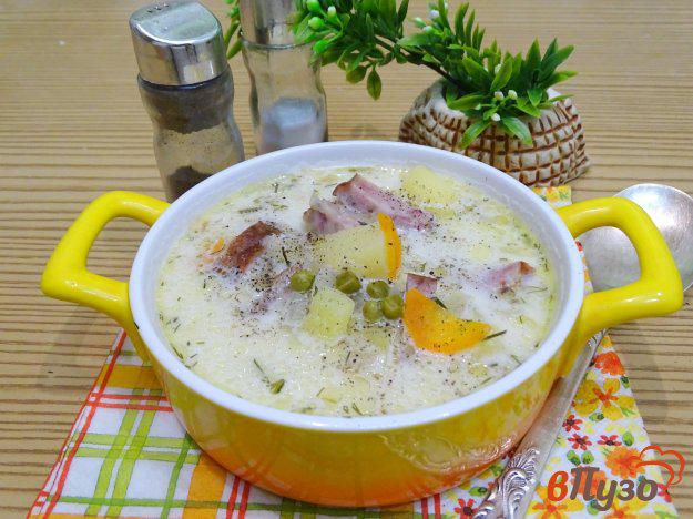 фото рецепта: Суп с копчёной колбасой и плавленым сыром
