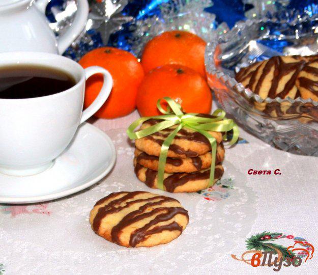 фото рецепта: Мандариновое печенье с шоколадом