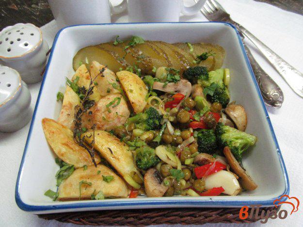 фото рецепта: Жареный картофель с овощами и грибами