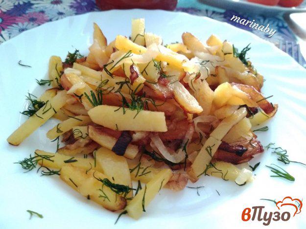 фото рецепта: Жаренный картофель с луком