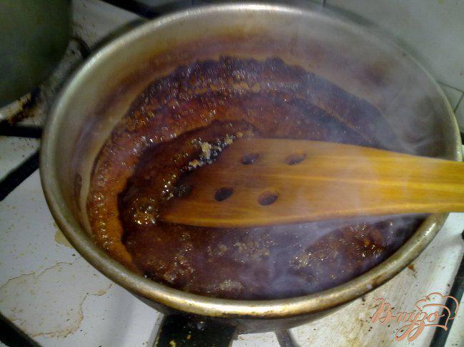 Фото приготовление рецепта: Парфе из йогурта с жареными персиками шаг №6