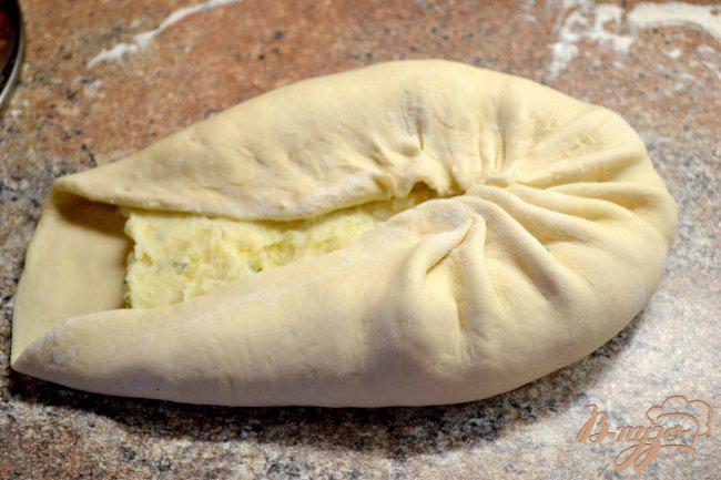 Фото приготовление рецепта: Осетинские пироги «Картофджын» – пирог с картошкой шаг №2