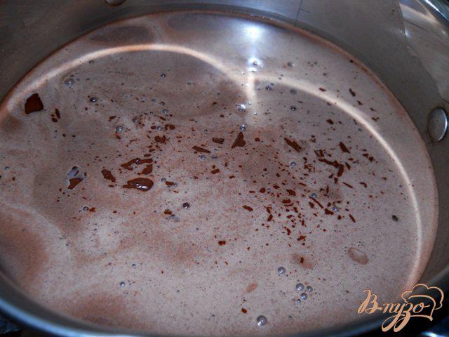 Фото приготовление рецепта: Шоколадное какао-молоко шаг №4