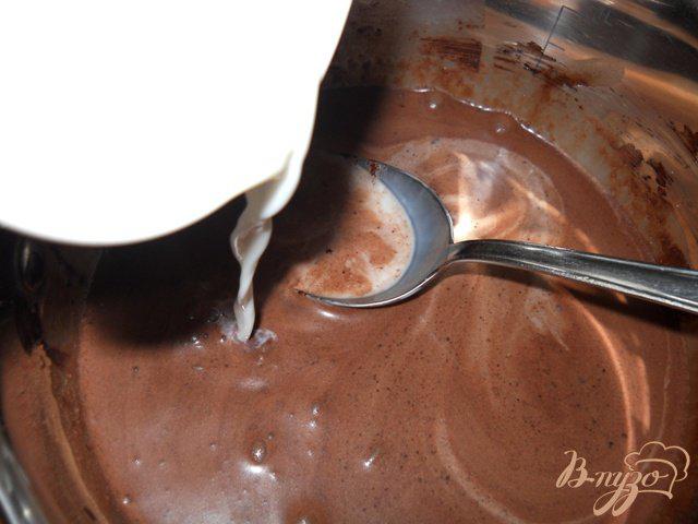 Фото приготовление рецепта: Шоколадное какао-молоко шаг №3
