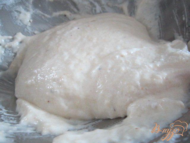 Фото приготовление рецепта: Малиновые макарон шаг №3