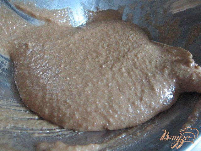 Фото приготовление рецепта: Карамельные макарон (Les macarons) шаг №4