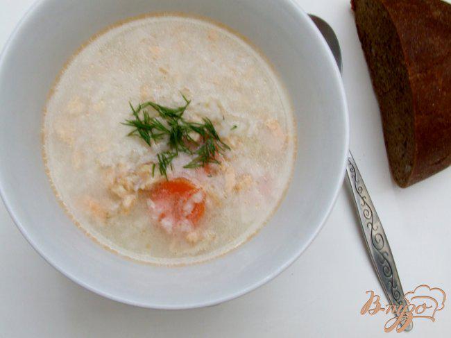 Фото приготовление рецепта: Суп из хребта семги шаг №5