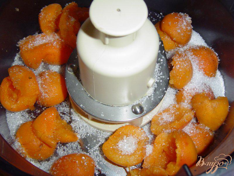 Фото приготовление рецепта: Десерт с абрикосами и ежевикой «По мотивам тирамису» шаг №1