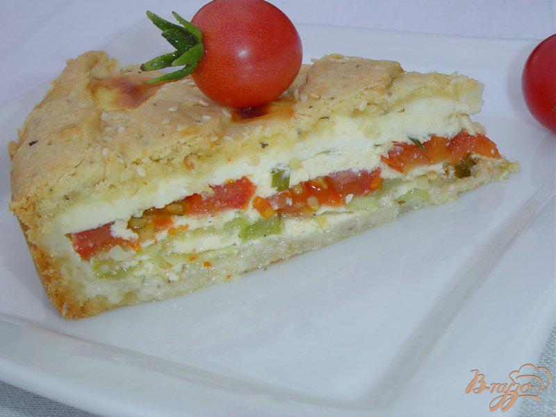 Фото приготовление рецепта: Пирог с овощами и брынзой шаг №10