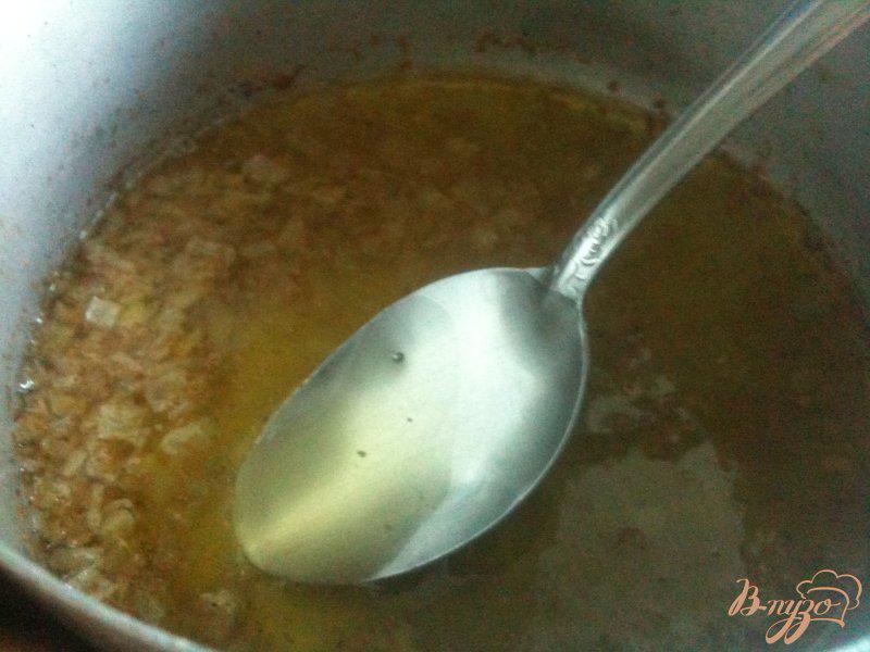 Фото приготовление рецепта: Медово-огуречный соус шаг №3