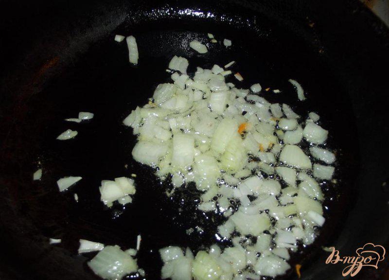 Фото приготовление рецепта: Шведские фрикадельки в сливочном соусе шаг №3