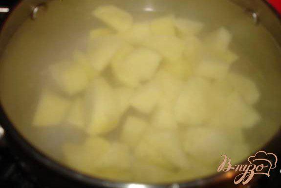 Фото приготовление рецепта: Грибной молочный суп- пюре шаг №3