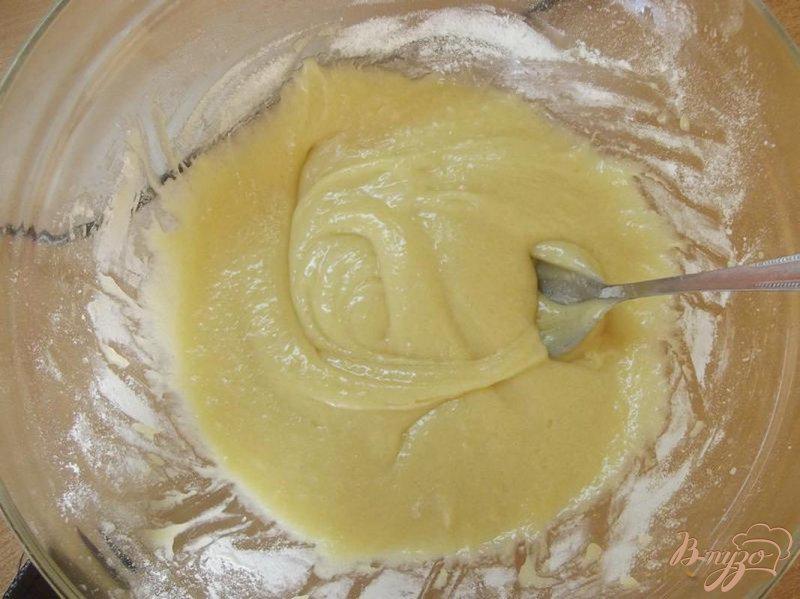 Фото приготовление рецепта: Датский грушевый пирог шаг №3