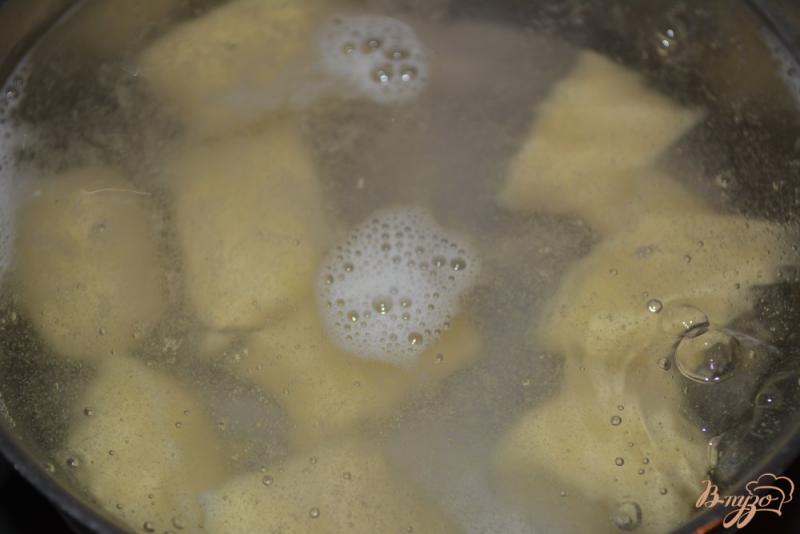 Фото приготовление рецепта: Картофельные кнели с соусом Бешамель шаг №5