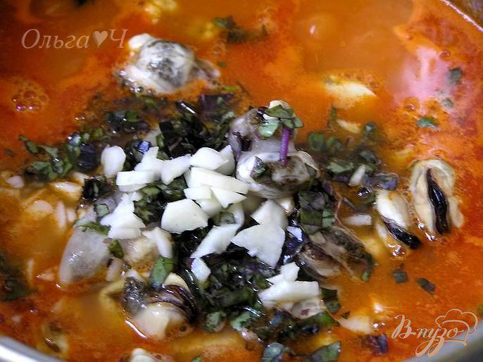 Фото приготовление рецепта: Вьетнамский томатный суп шаг №6