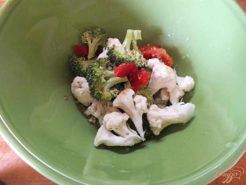 Фото приготовление рецепта: Сыроедческий салат из брокколи шаг №5