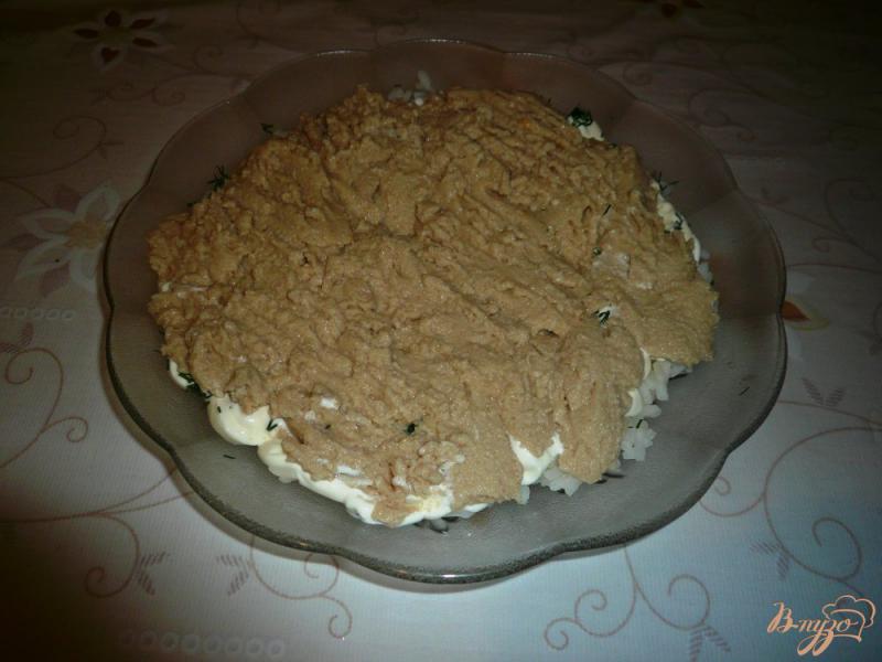 Фото приготовление рецепта: Салат «Нежный», с печенью трески шаг №3