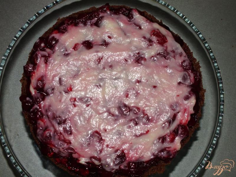 Фото приготовление рецепта: Торт с вишней из мультискороварки шаг №5