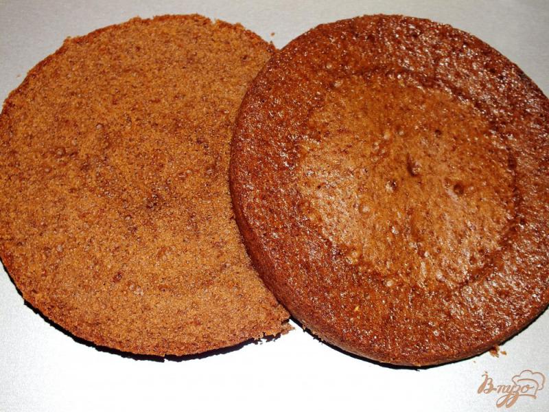 Фото приготовление рецепта: Торт с вишней из мультискороварки шаг №4
