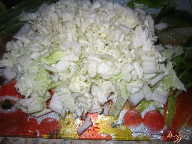 Фото приготовление рецепта: Салат с маринованными мидиями шаг №1