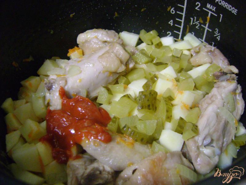 Фото приготовление рецепта: Азу с курицей в мультиварке шаг №4
